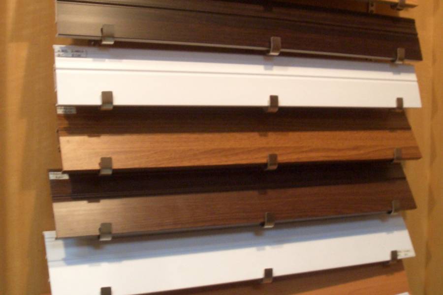 Blinds & Louvers